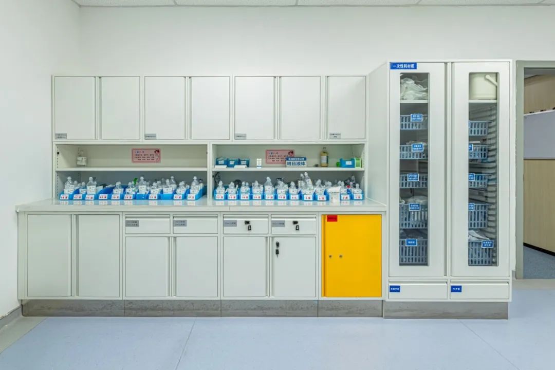 93a65bb33949f7756f34cf52d608cbfe