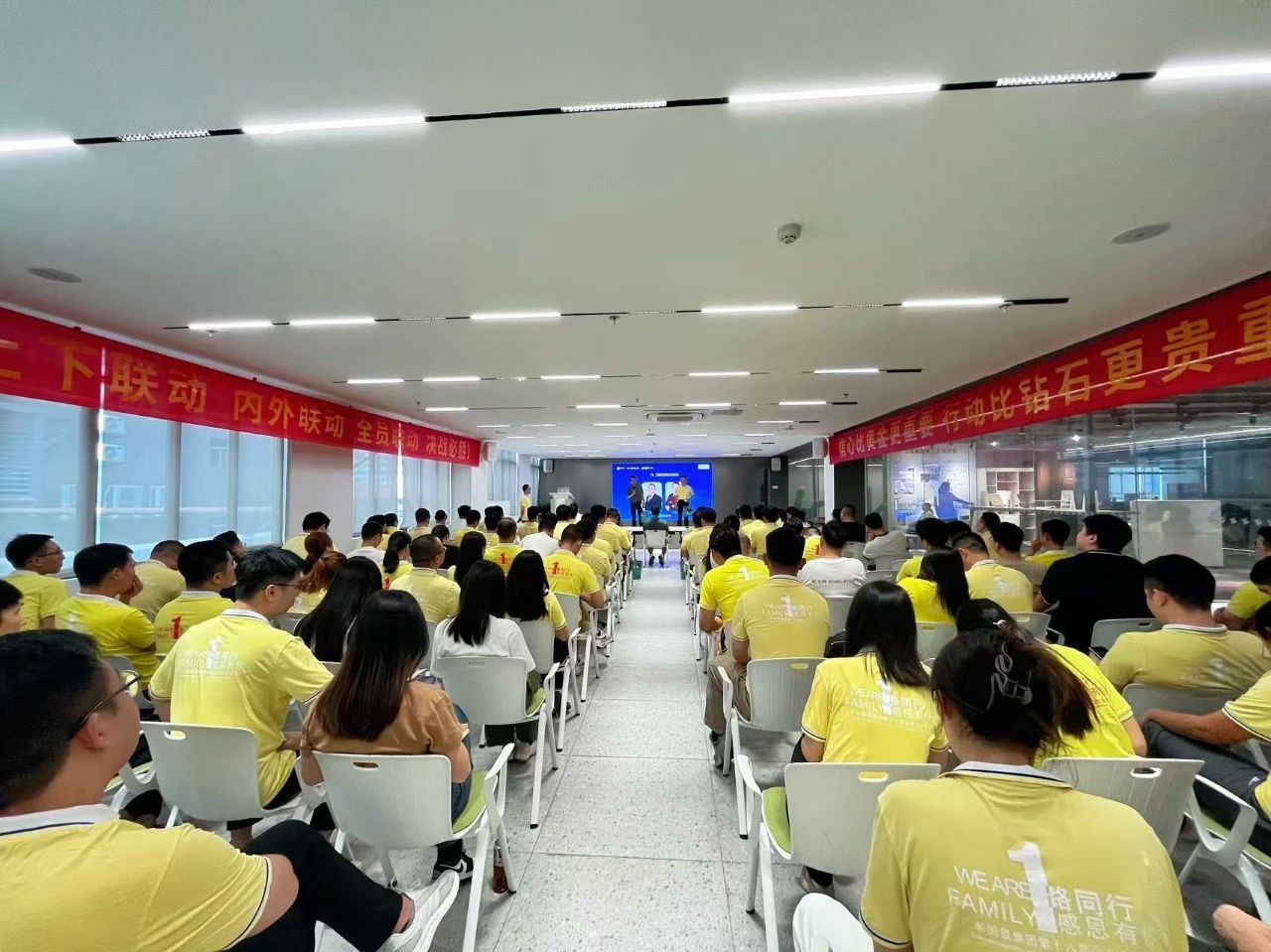 aa3c1f57cef3ad39a55c56e392ad2329