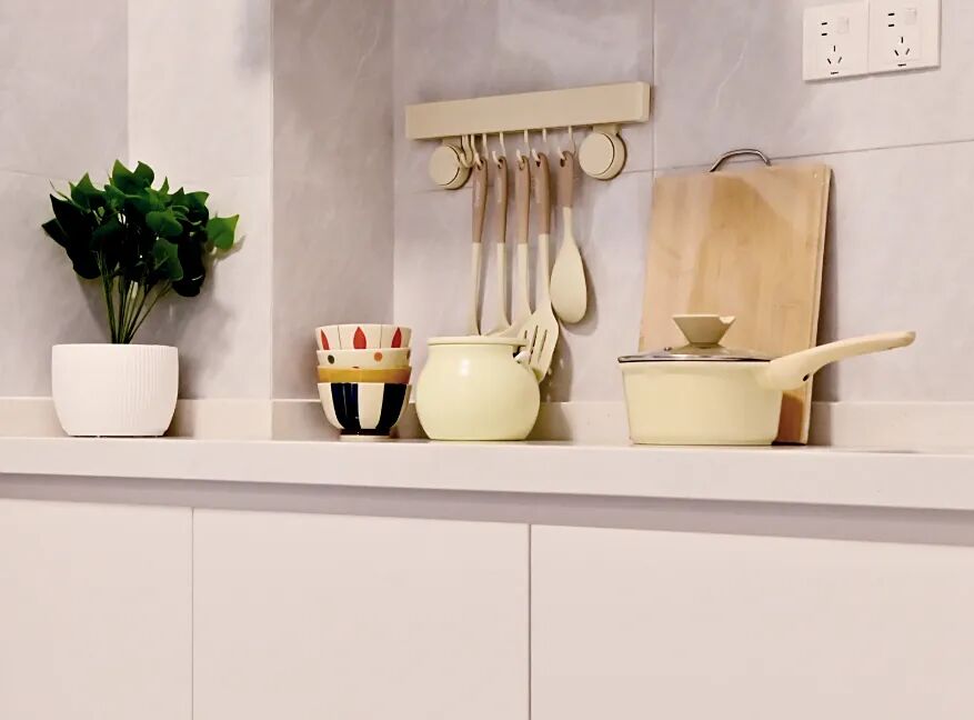 8e0d216d10618f3a294ae928cd3c8b52 8e0d216d10618f3a294ae928cd3c8b52