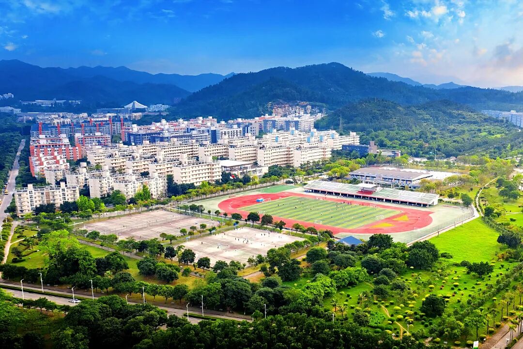 e4ffcd79c9adfc12ef8b1b1b9fe74078 e4ffcd79c9adfc12ef8b1b1b9fe74078