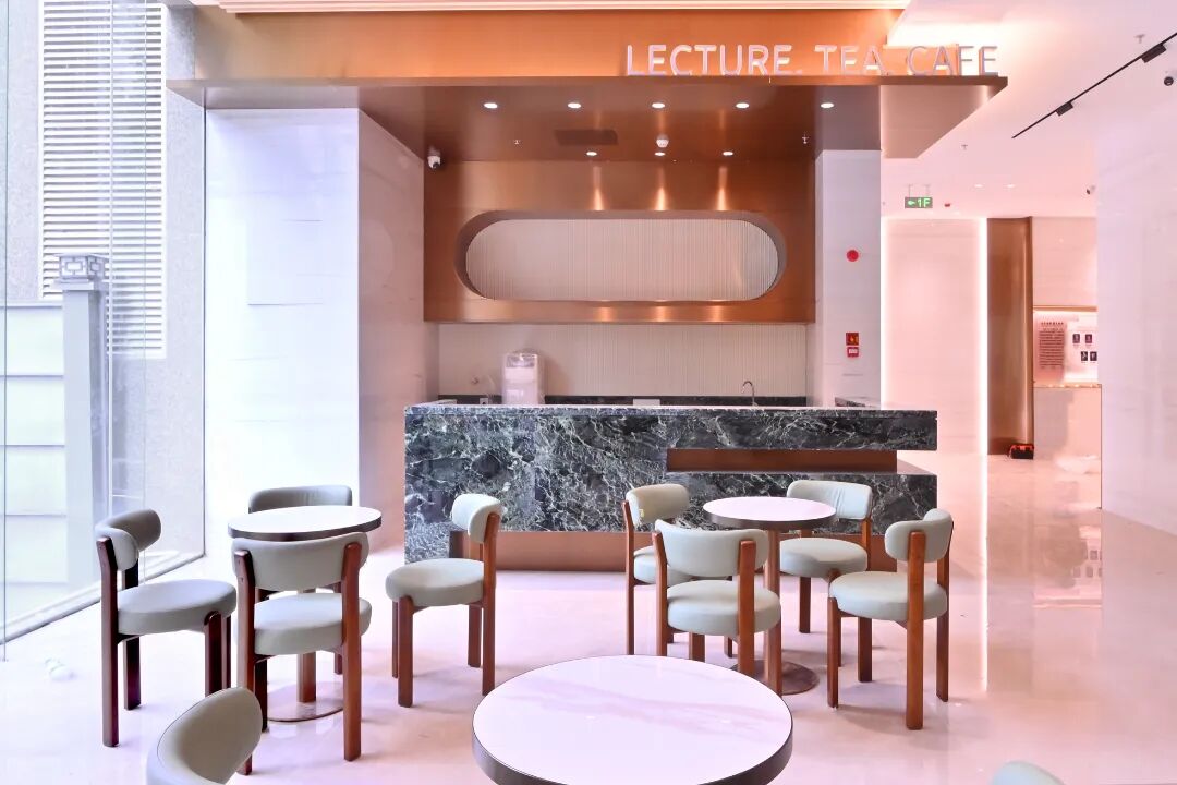 37e122416f81fa6d0d2c547aea2c005f